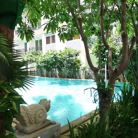 Park Lane Resort By West Joint Venture Jomtien Beach Buitenkant foto